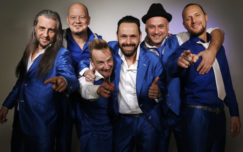 BZB Boek je bij Burolivemuziek.nl Bron: https://www.bzb.nl/#instagram