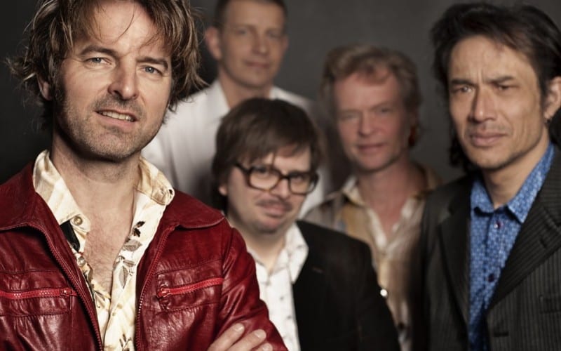 Saxotones Groove Mission boek je voordelig bij burolivemuziek.nl