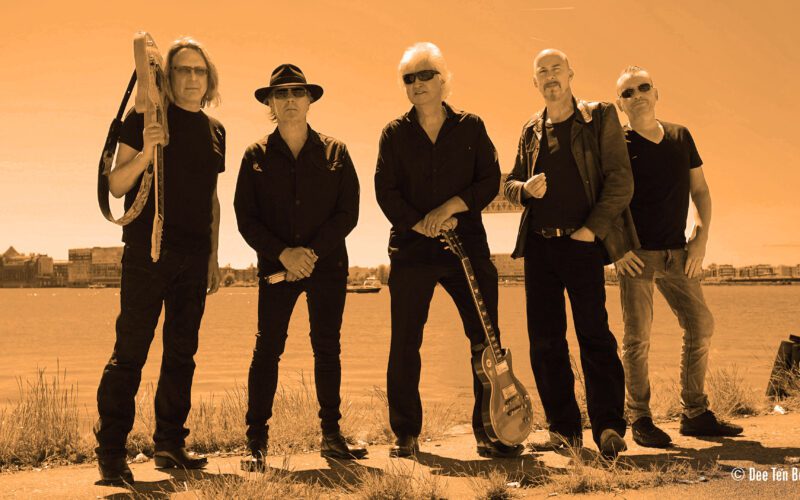 Twelve Bar Blues Band Burolivemuziek.nl