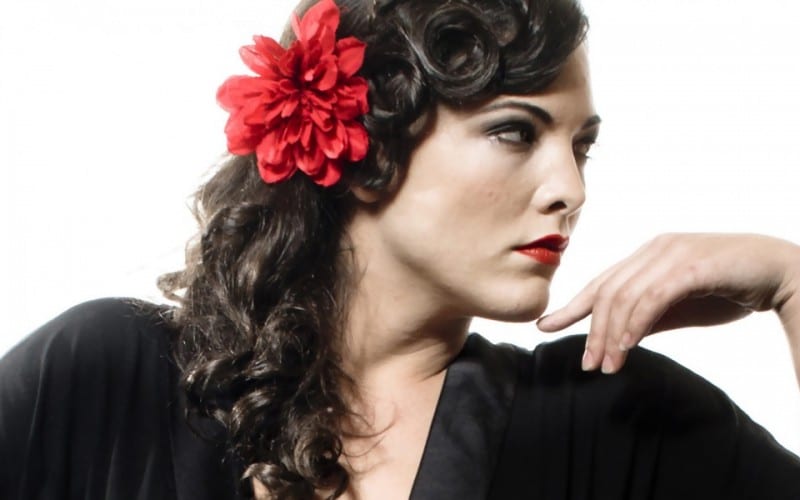 Caro Emerald boek je voordelig bij