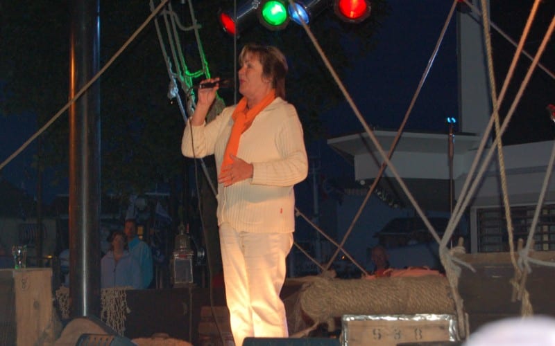 Anneke Douma voordelig boeken bij Burolivemuziek.nl