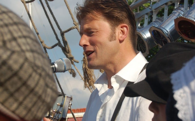 Piter Wilkens voordelig boeken bij Burolivemuziek.nl