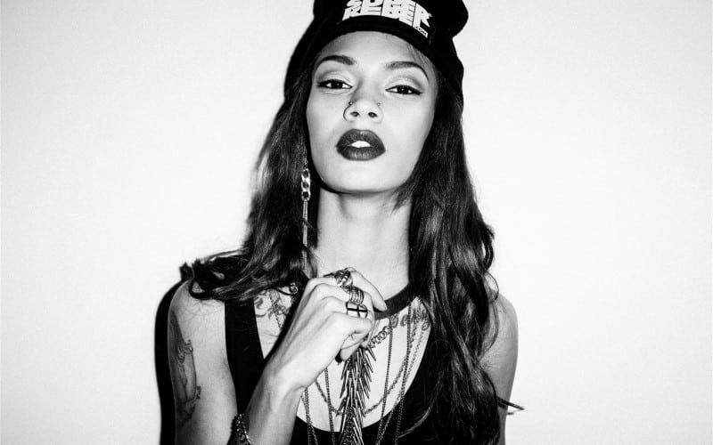 Rochelle voordelig boeken bij Burolivemuziek.nl