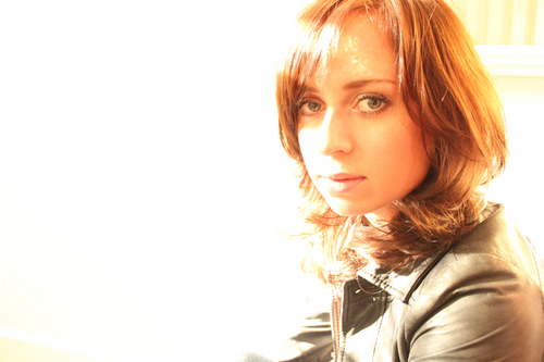 Stevie Ann voordelig boeken bij Burolivemuziek.nl