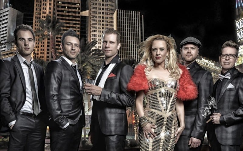 Mmoozz voordelig boeken bij burolivemuziek.nl