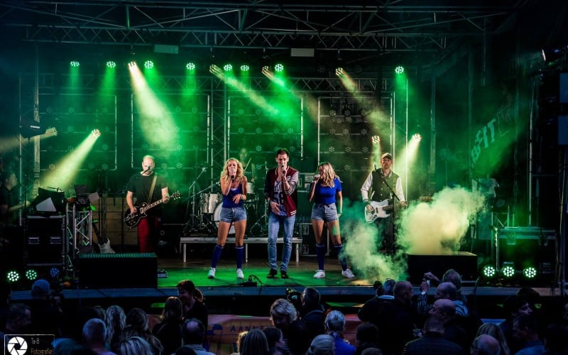 Party Party band voordelig boeken bij burolivemuziek.nl