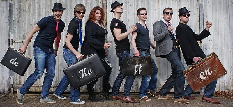 De Koffer voordelig boeken bij Burolivemuziek.nl