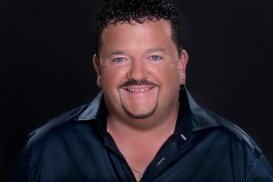 Robert Pouwels Burolivemuziek.nl