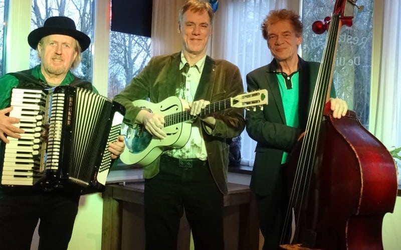Dixie Dudes voordelig boeken bij Burolivemuziek.nl