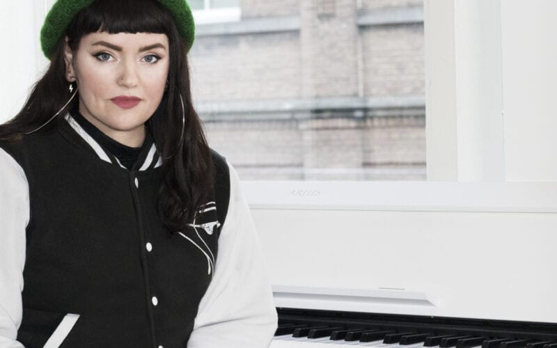 Jennie Lena boeken burolivemuziek.nl