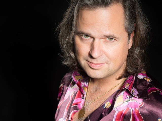 Erwin Nyhoff boek je voordelig bij BUROLIVEMUZIEK.NL