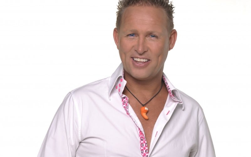 Roy Raymonds voordelig boeken bij Burolivemuziek.nl