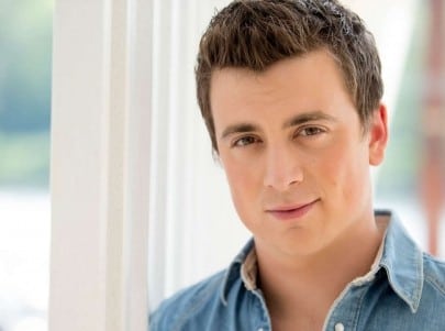 Niels de stadsbader boek je voordelig bij BUROLIVEMUZIEK.NL