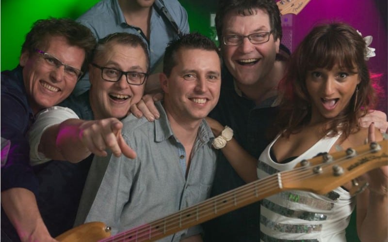 coverparty boek je voordelig bij BUROLIVEMUZIEK.NL