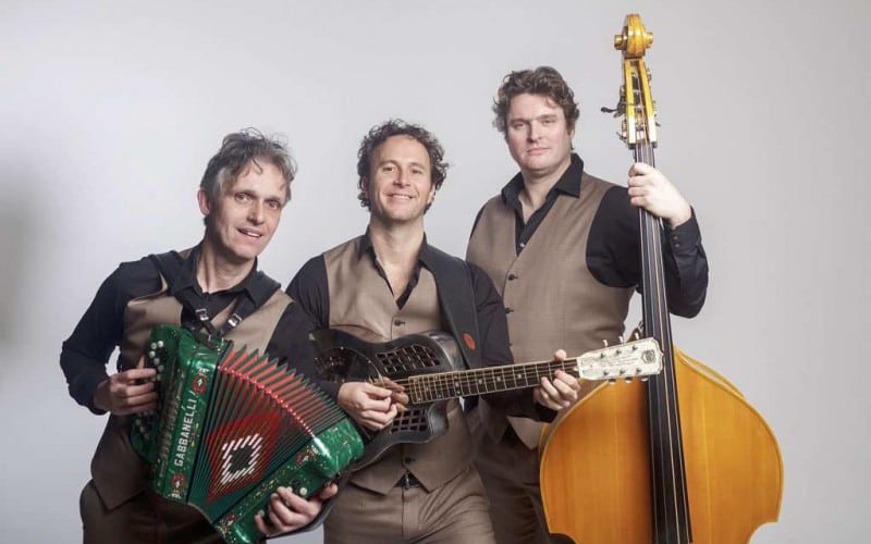 nieuwe helden boek je bij Burolivemuziek.nl