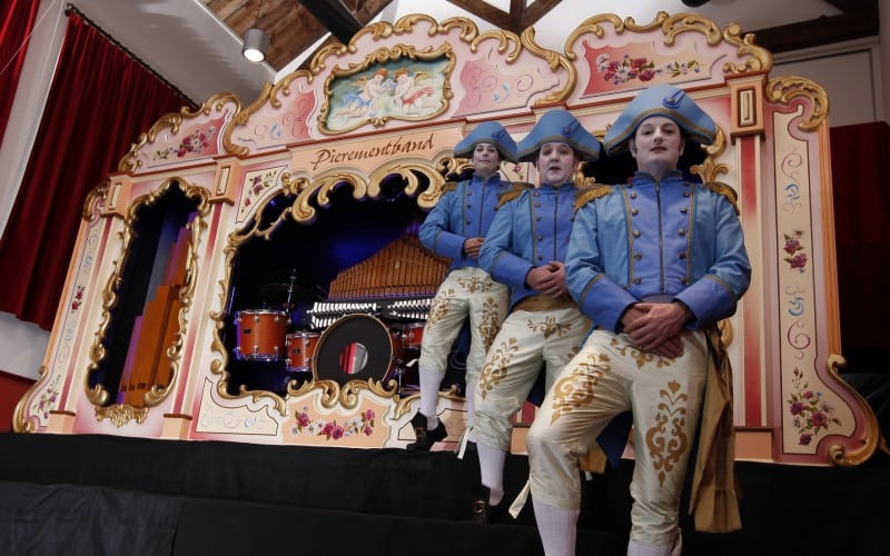 De Pierementband boek je snel, vetrouwd en voordelig bij Burolivemuziek.nl