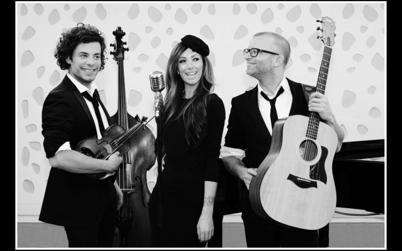 The Triplicats boek je simpel en voordelig bij Burolivemuziek.nl