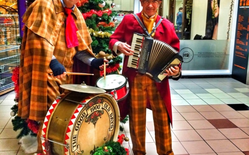 Dickens Duo boeken bij Burolivemuziek.nl