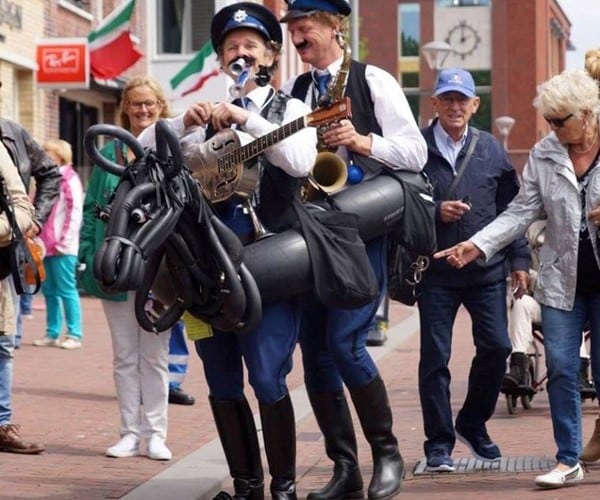 Pret Politie boeken bij Burolivemuziek.nl