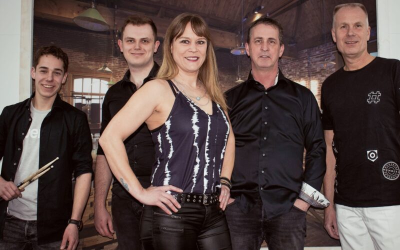 Eclips boeken bij Burolivemuziek.nl