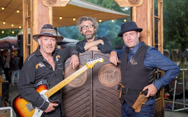 Alides Hiddag en Band boek je bij Burolivemuziek.nl