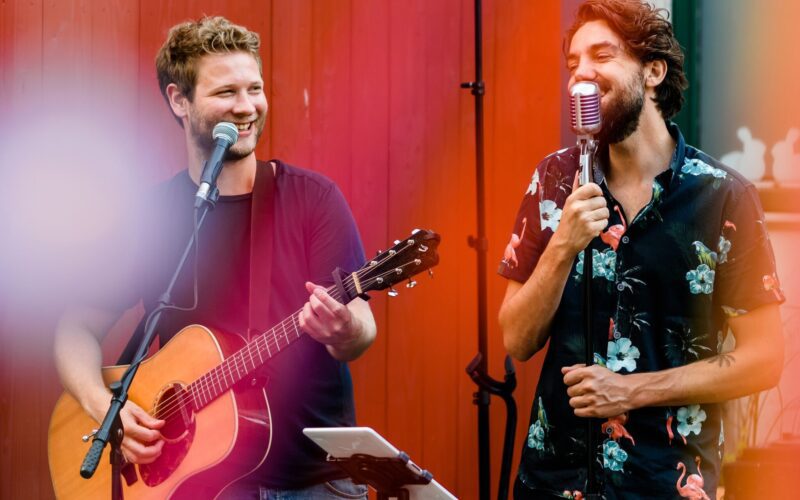 The Tributes boeken bij Burolivemuziek.nl