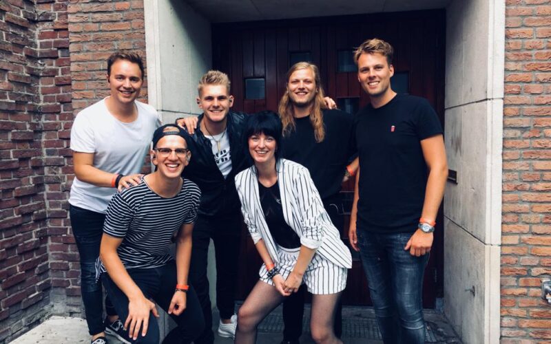 8-PM boeken bij Burolivemuziek.nl