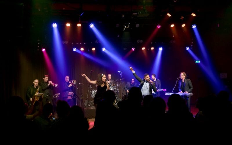 Groove Society boek je bij Burolivemuziek