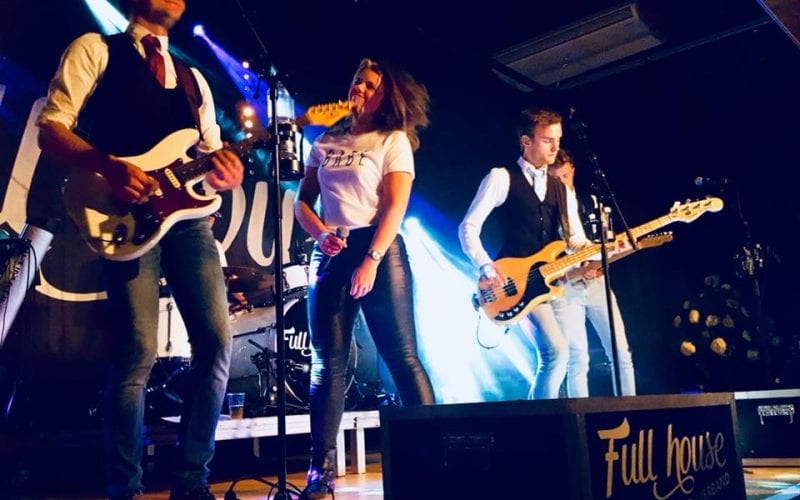 Full House boek je bij Burolivemuziek.nl