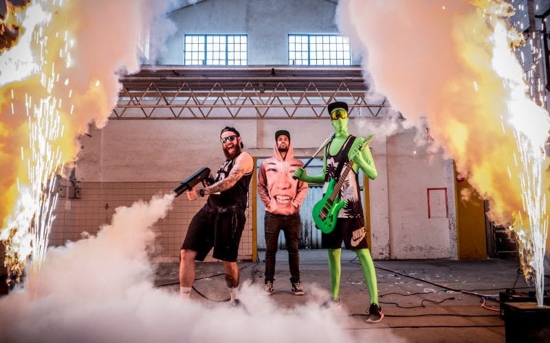 Luftwaffel boek je bij Burolivemuziek.nl