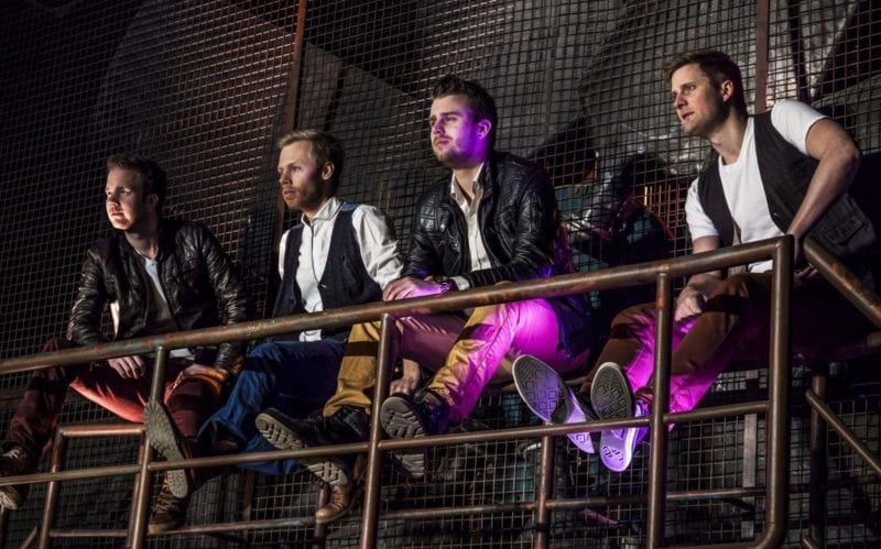 Marcus & Taylor boek je bij Partyband Burolivemuziek.nl