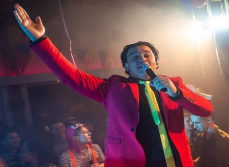 Snollebollekes (imitator) Burolivemuziek.nl