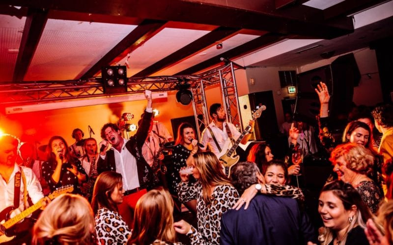 Party Penguins Burolivemuziek.nl