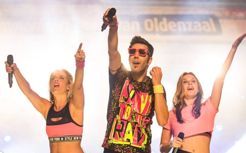 Turn Up The 90’s boeken bij Burolivemuziek.nl