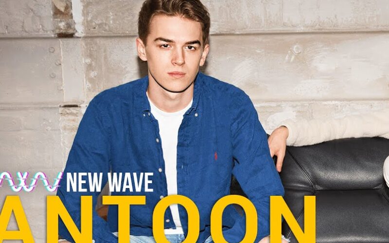 Antoon boek je bij Burolivemuziek.nl