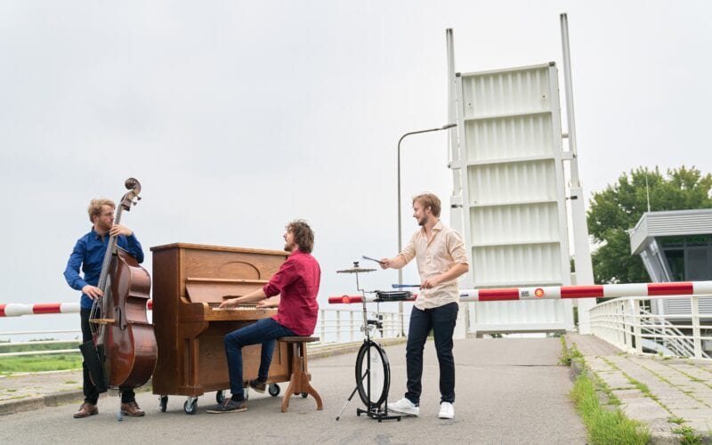 Living Jukebox boeken bij Burolivemuziek.nl
