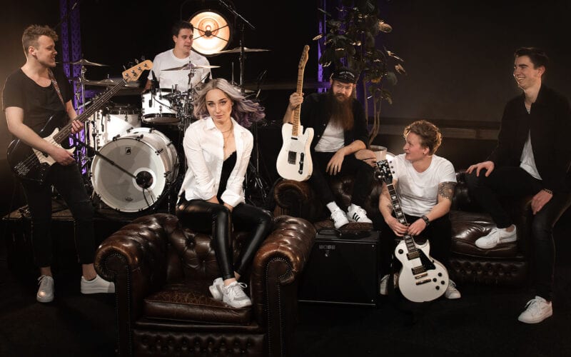 OXYGEN boek je bij Burolivemuziek.nl