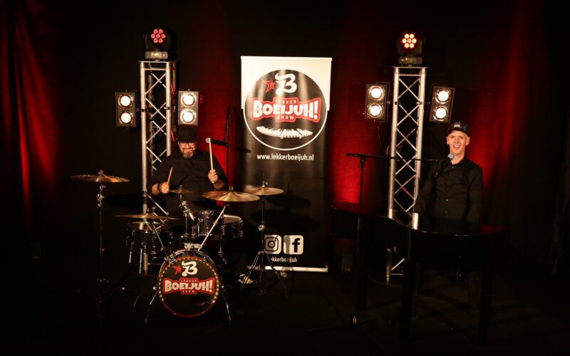 Lekker Boeijuh Show Burolivemuziek.nl