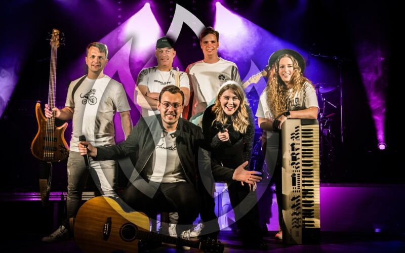 Curls on Fire BuroLiveMuziek.nl