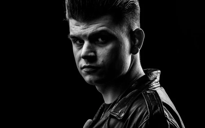 Mick Stender Boek je eenvoudig bij Burolivemuziek.nl